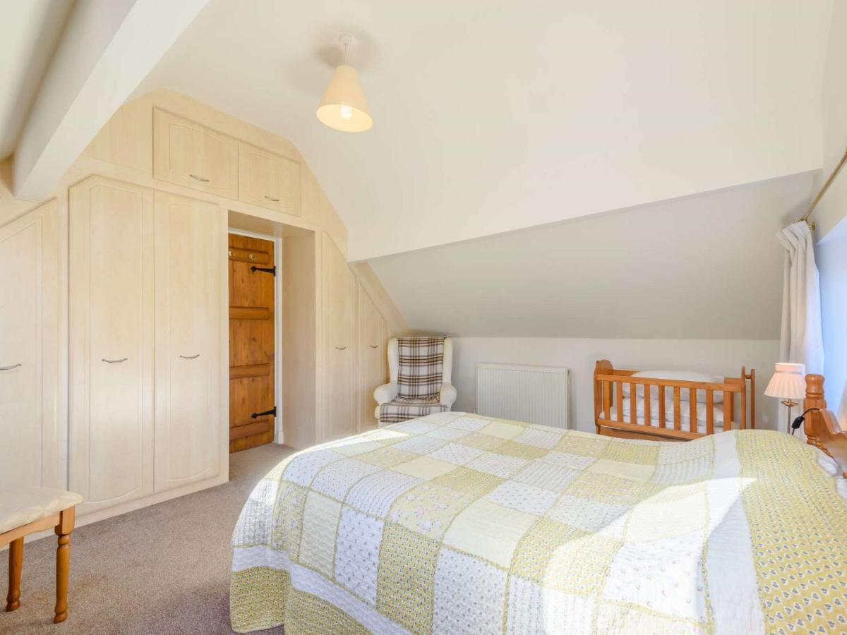 Villa 1 Bed In Combs Pk682 à Taxal Extérieur photo